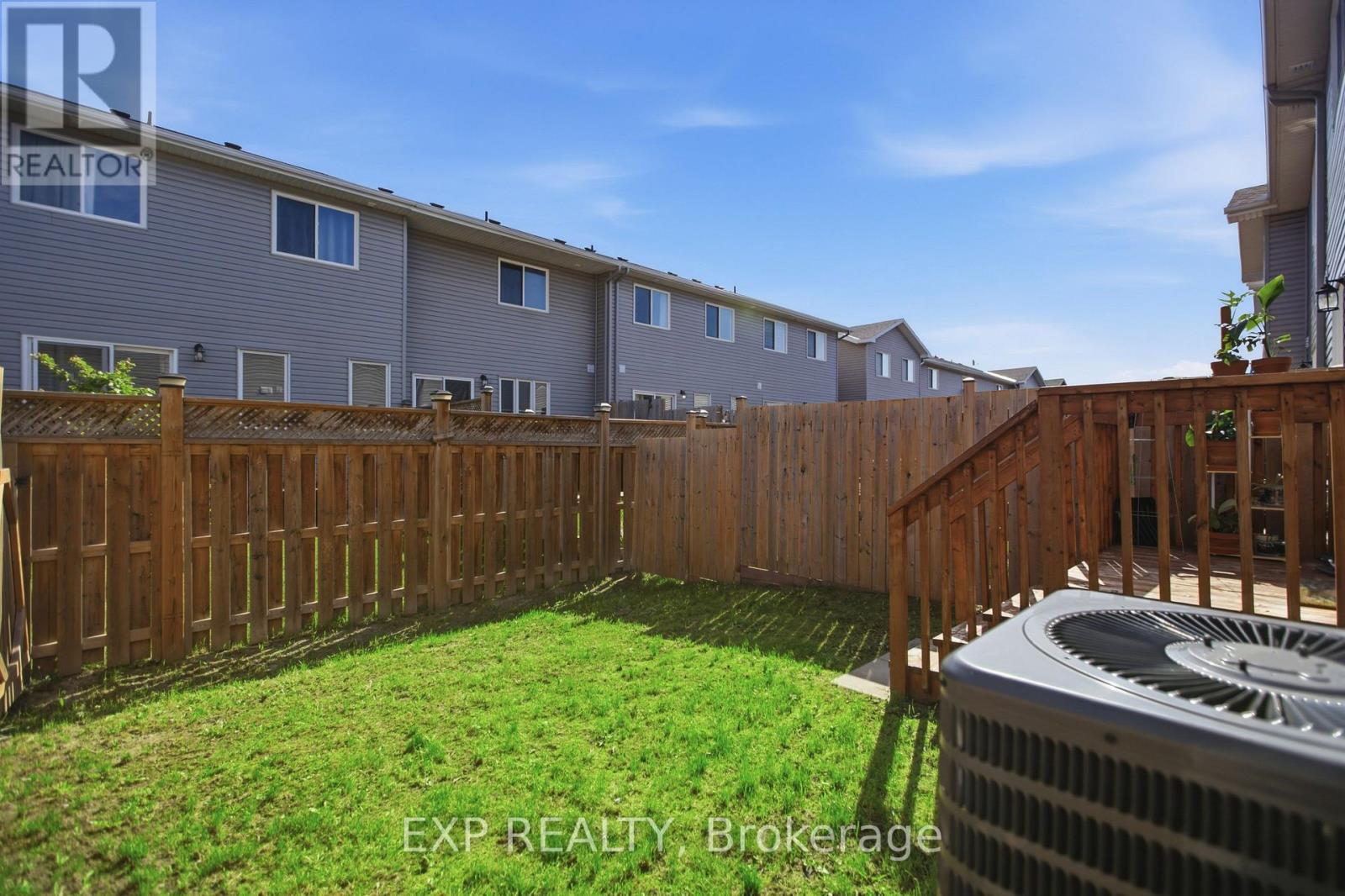 42 VIMY RIDGE CRESCENT - Image 22