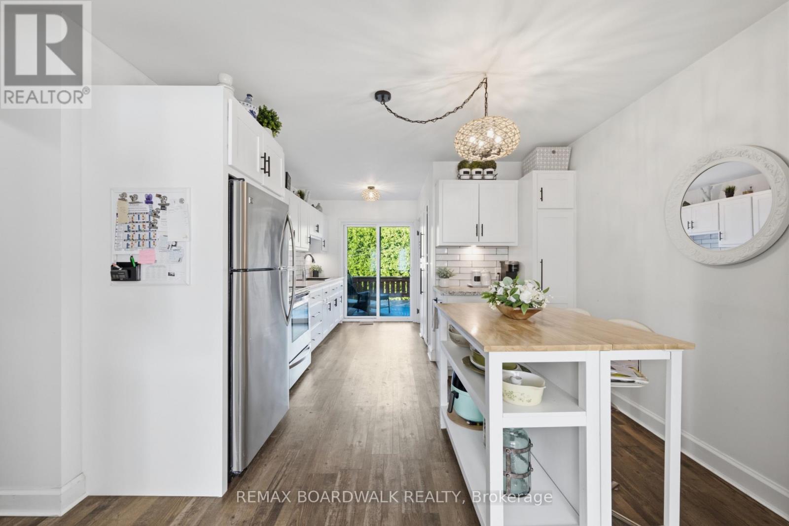 762 ST LAWRENCE STREET - Image 23