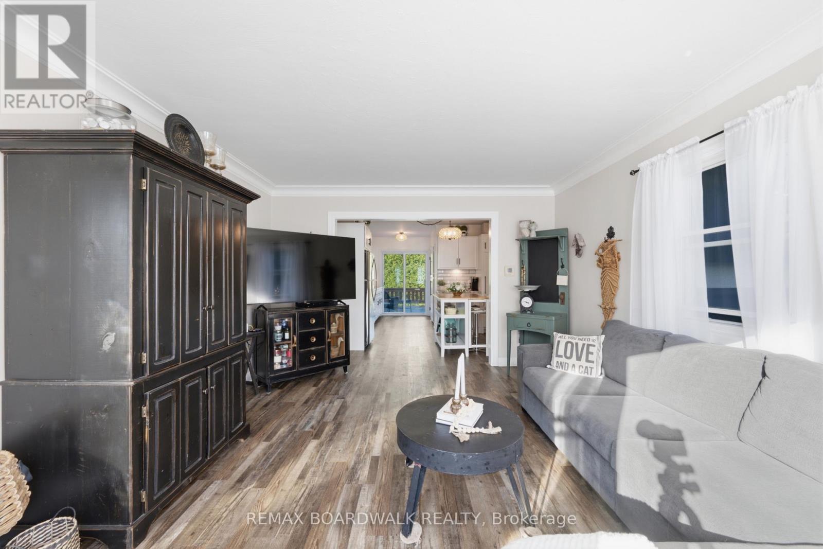 762 ST LAWRENCE STREET - Image 26