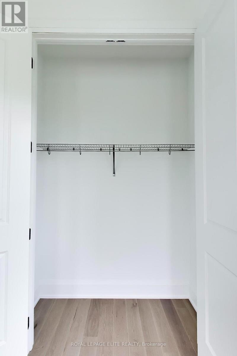 7 DENNISON STREET S - Image 31