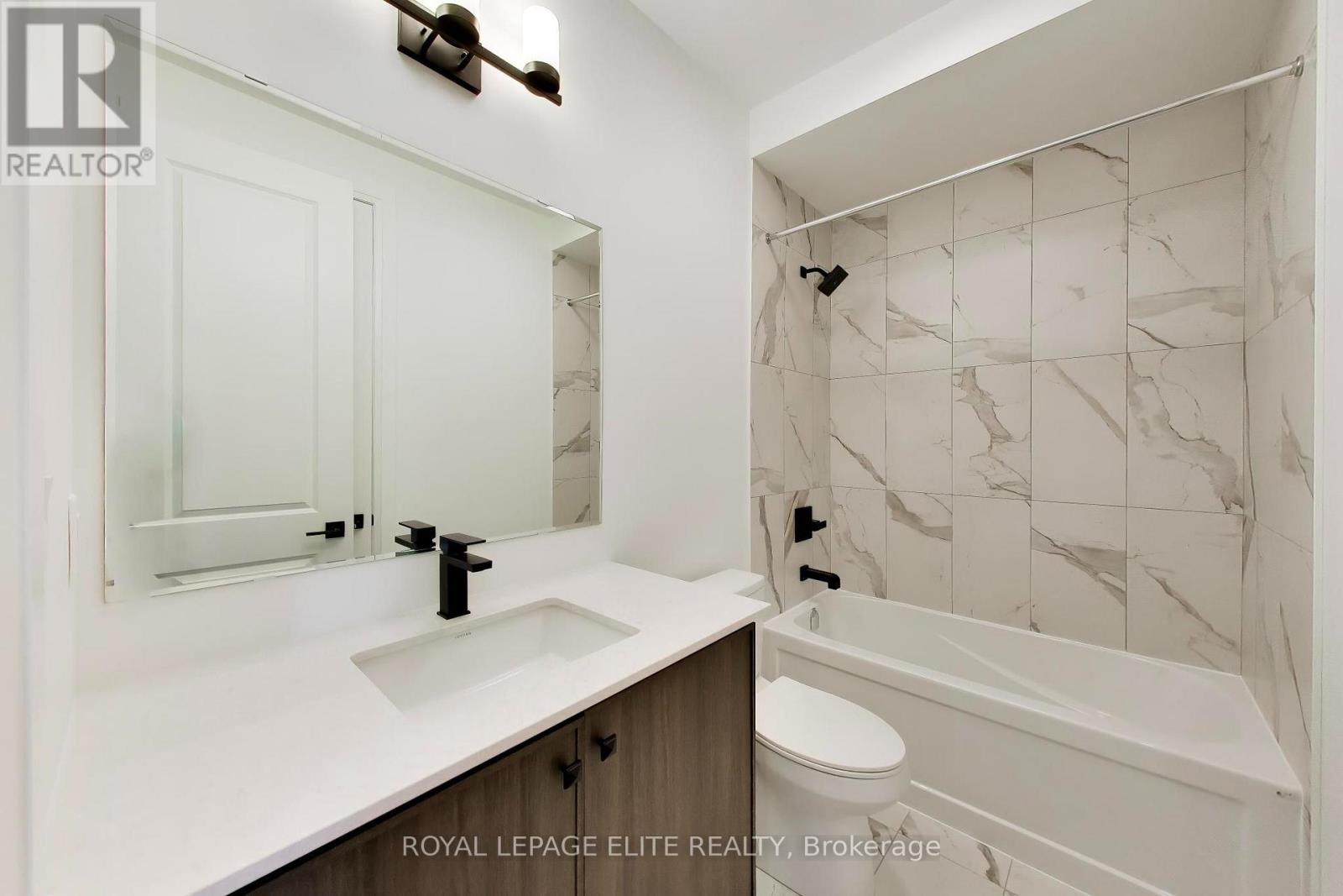 11 DENNISON STREET S - Image 30