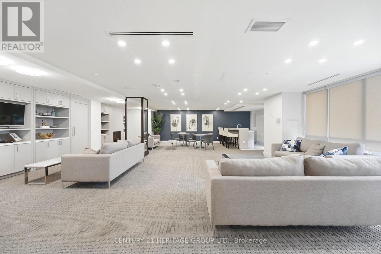 #1106B 9090 YONGE STREET - 13