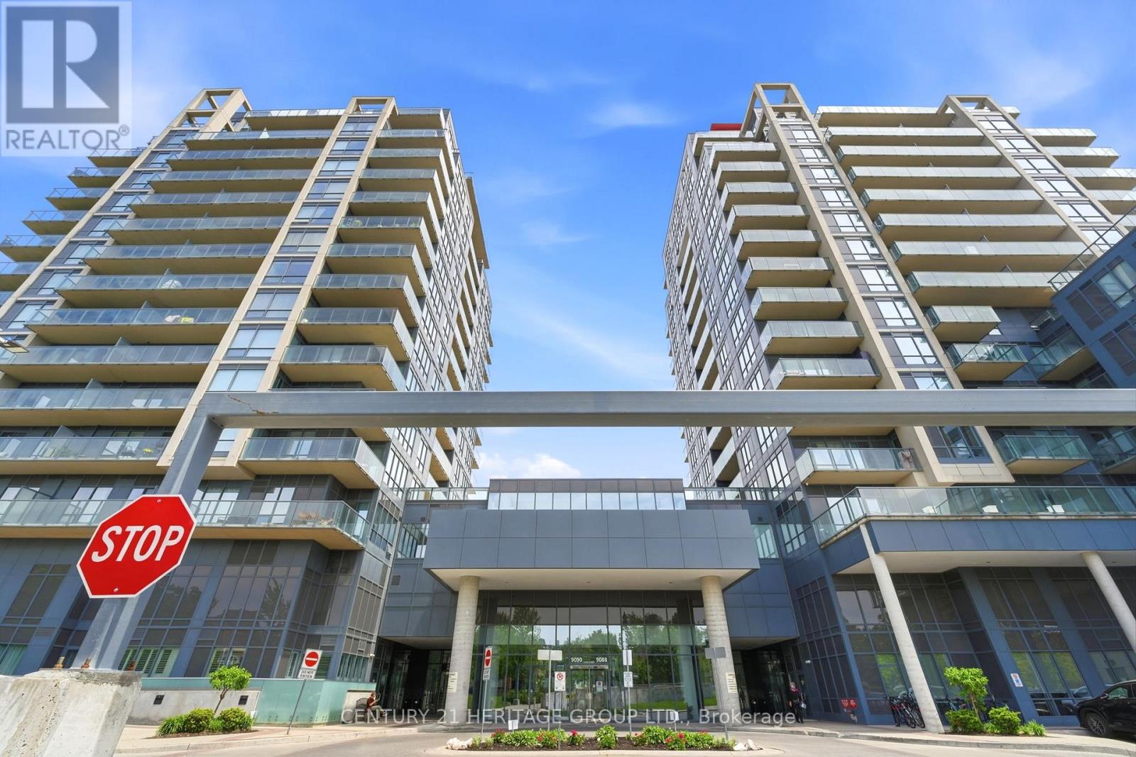 #1106B 9090 YONGE STREET - 2