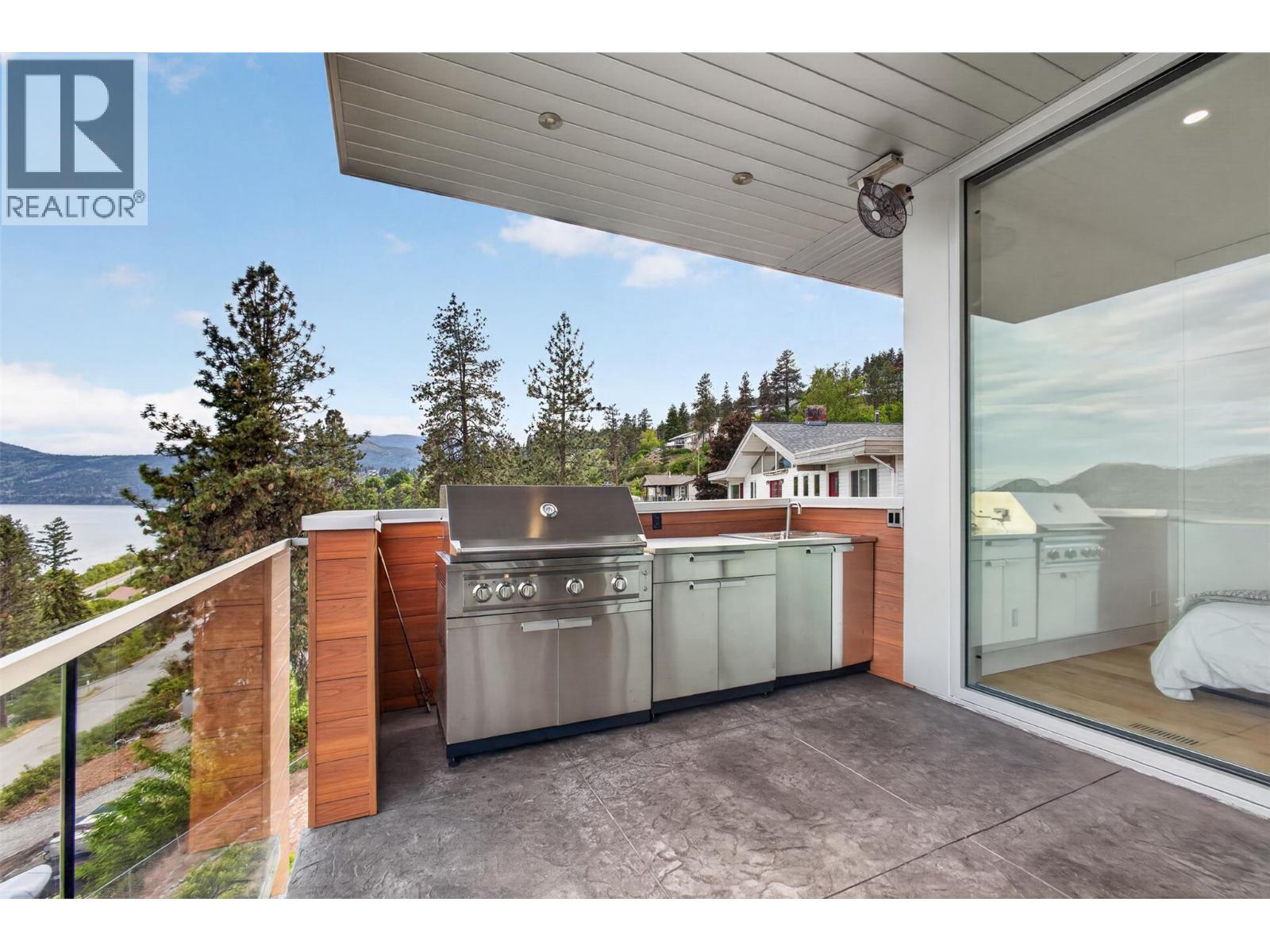 5835 Vicary Road, Peachland