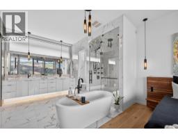 5pc Ensuite bath - 5835 Vicary Road, Peachland, BC V0H1X4 Photo 18