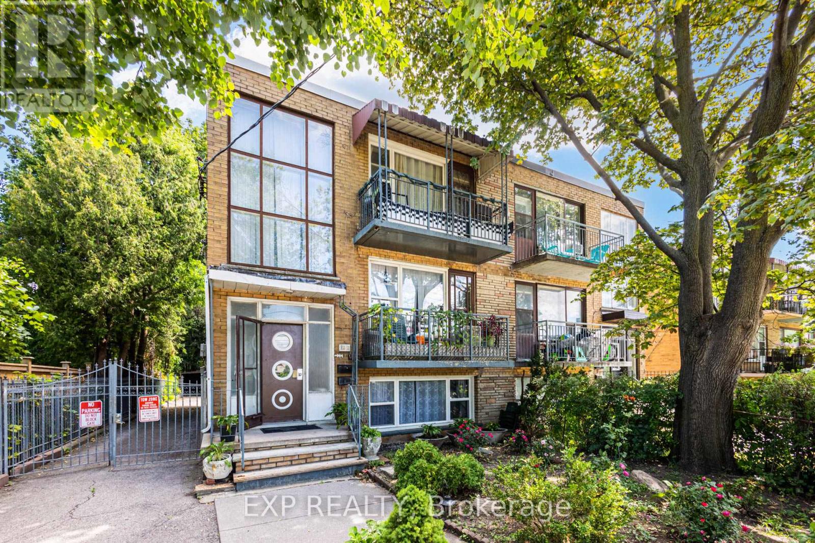 Photo of 767 Marlee Avenue