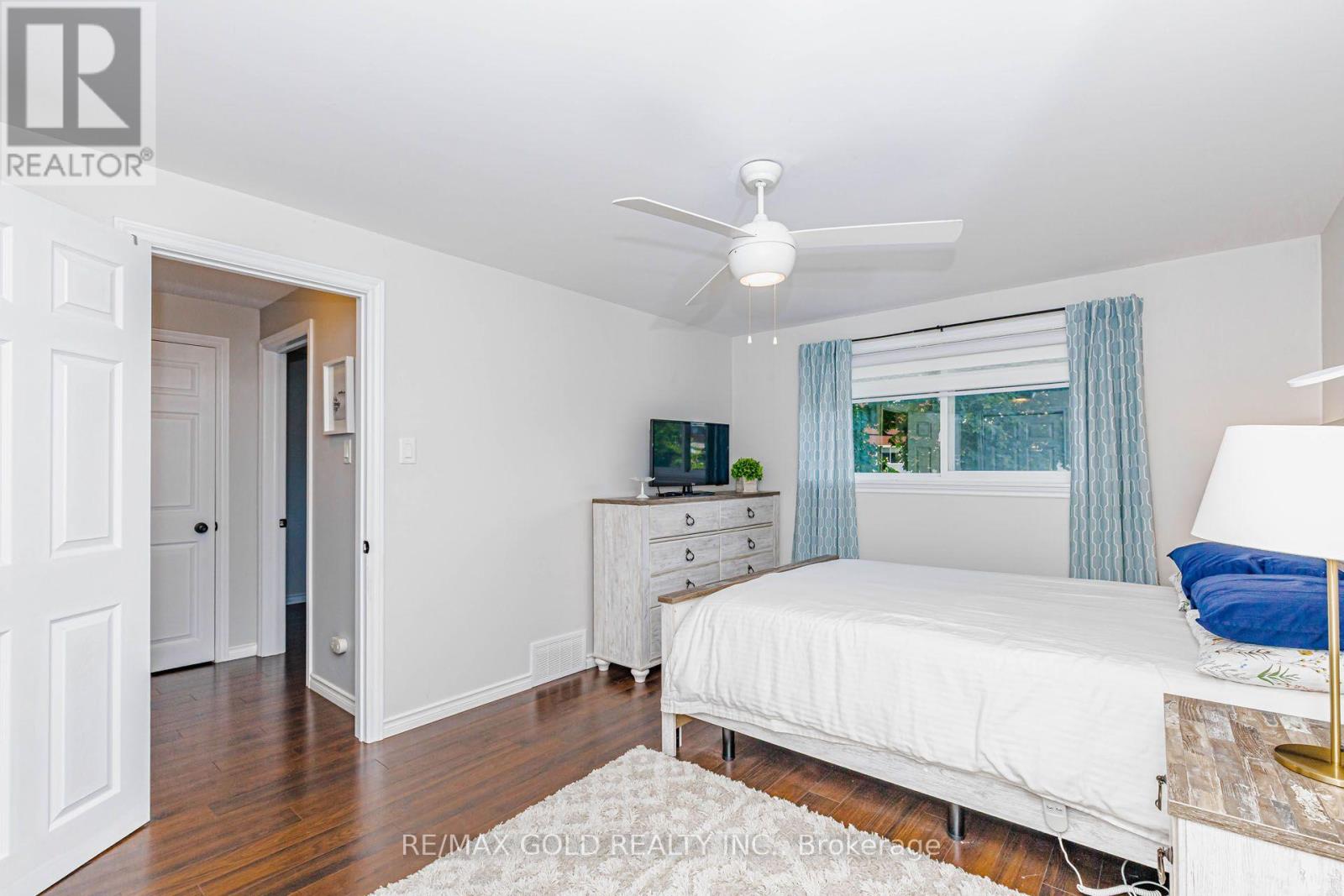 45 GRANGE DRIVE - 22