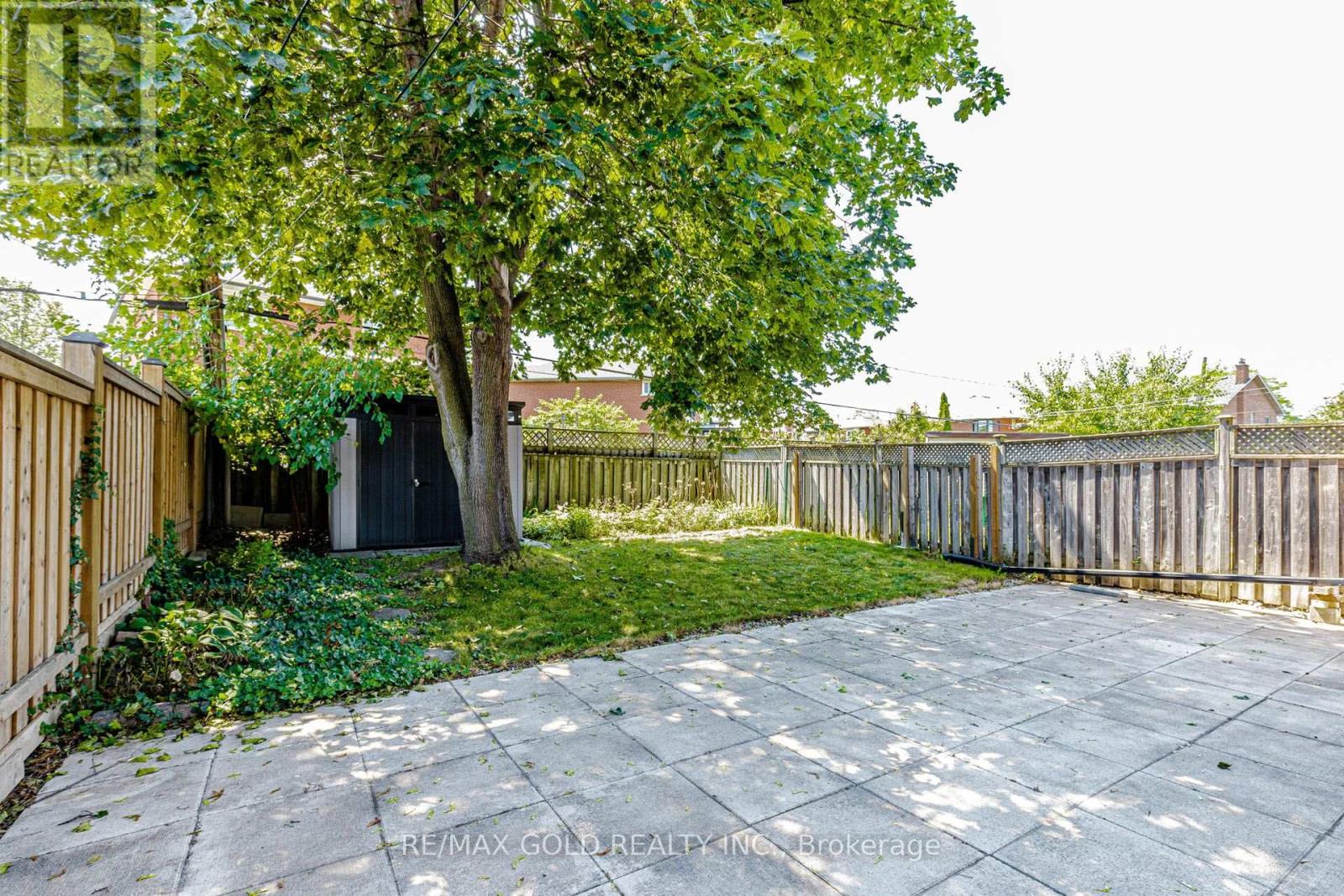 45 GRANGE DRIVE - 46