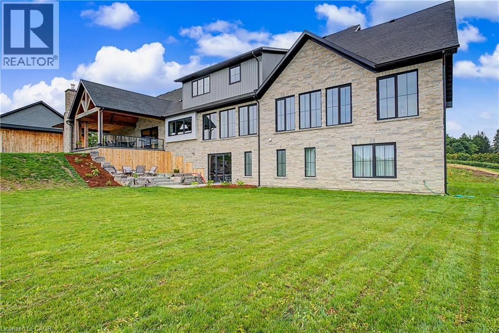 742 COUNTRY SQUIRE Road - 50