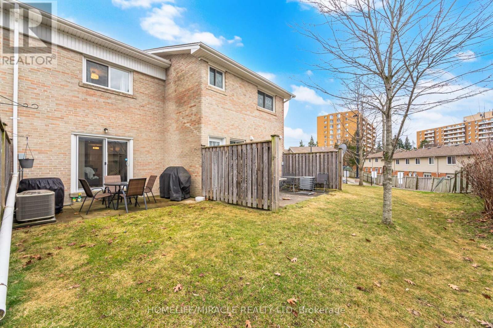 #20 50 WESTMOUNT ROAD - 49