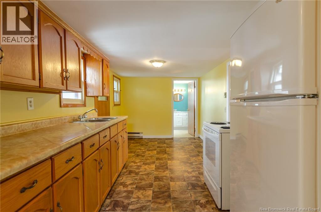 454 Milford Road - Image 9