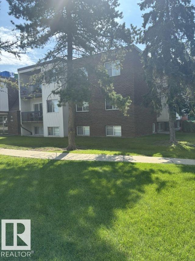 #104 11455 41 AV NW - 3