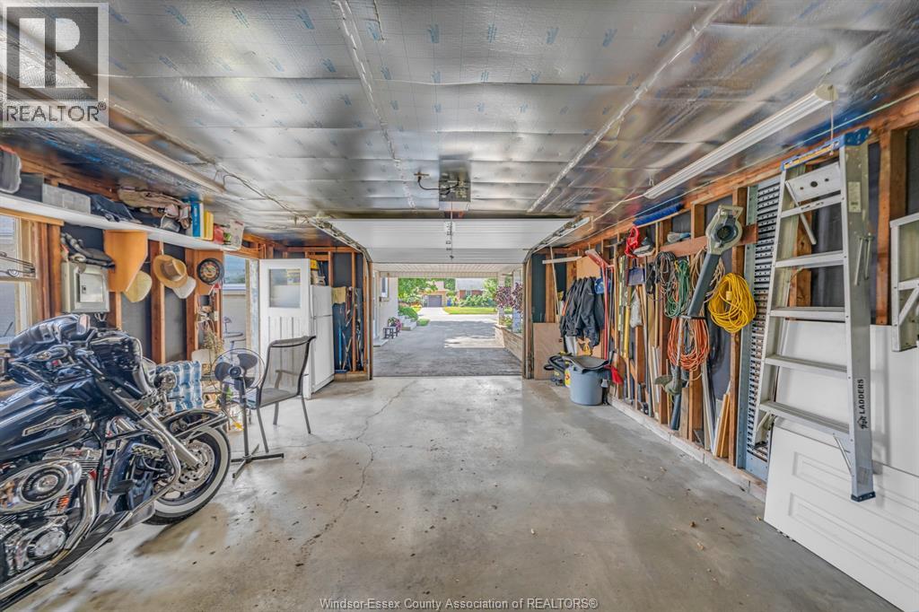 22 DANFORTH - Image 33