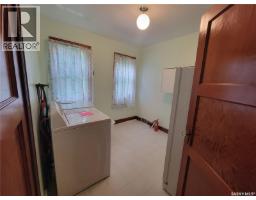 106 Railway Avenue E, Neilburg, SK S0M2C0 Photo 17