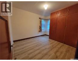 106 Railway Avenue E, Neilburg, SK S0M2C0 Photo 19