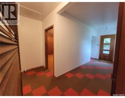 106 Railway Avenue E, Neilburg, SK S0M2C0 Photo 21