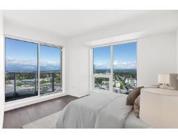 2102 1501 Foster Street, White Rock, BC V4B0C3 Photo 12