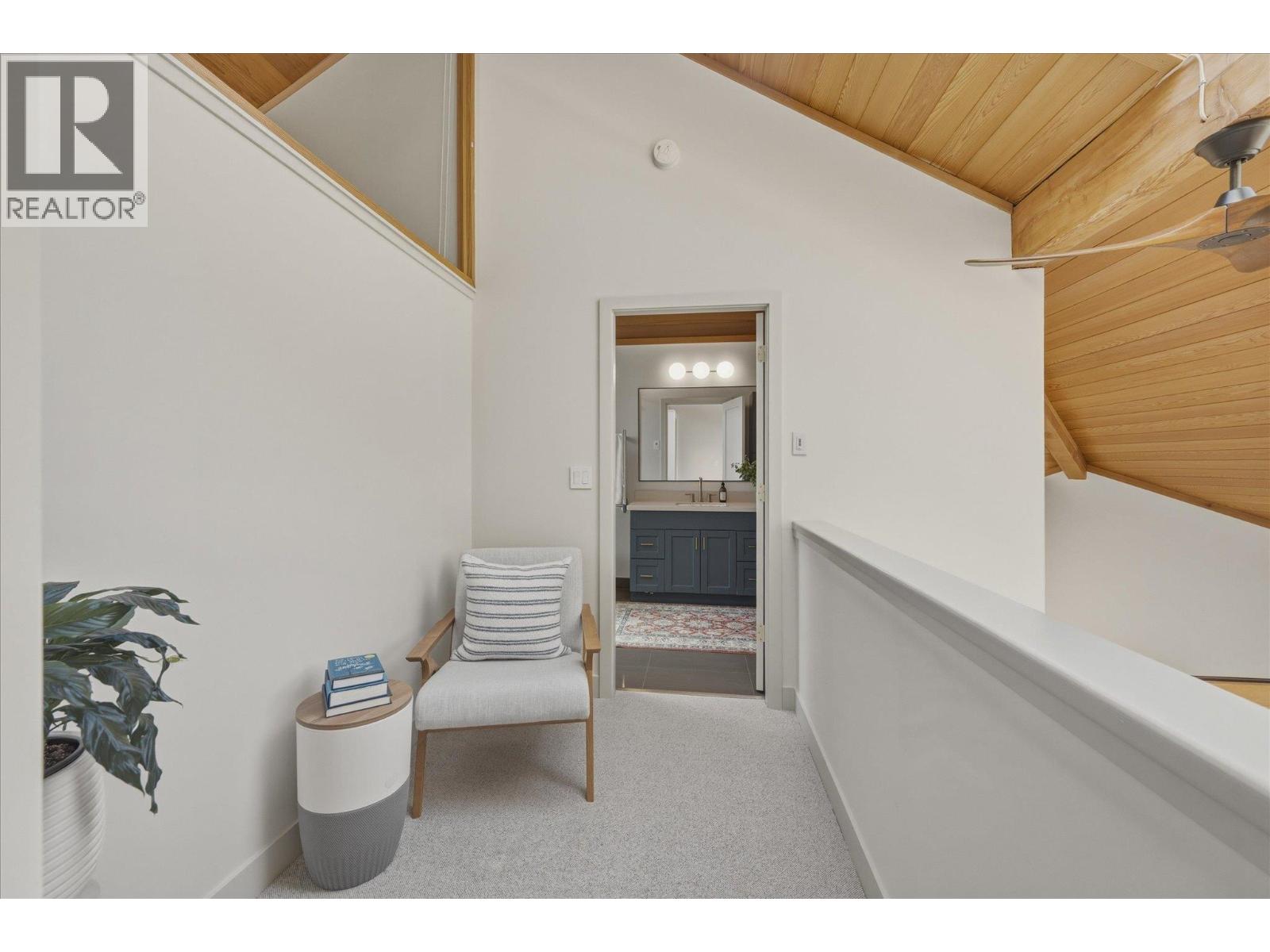 205 6117 EAGLE DRIVE, Whistler