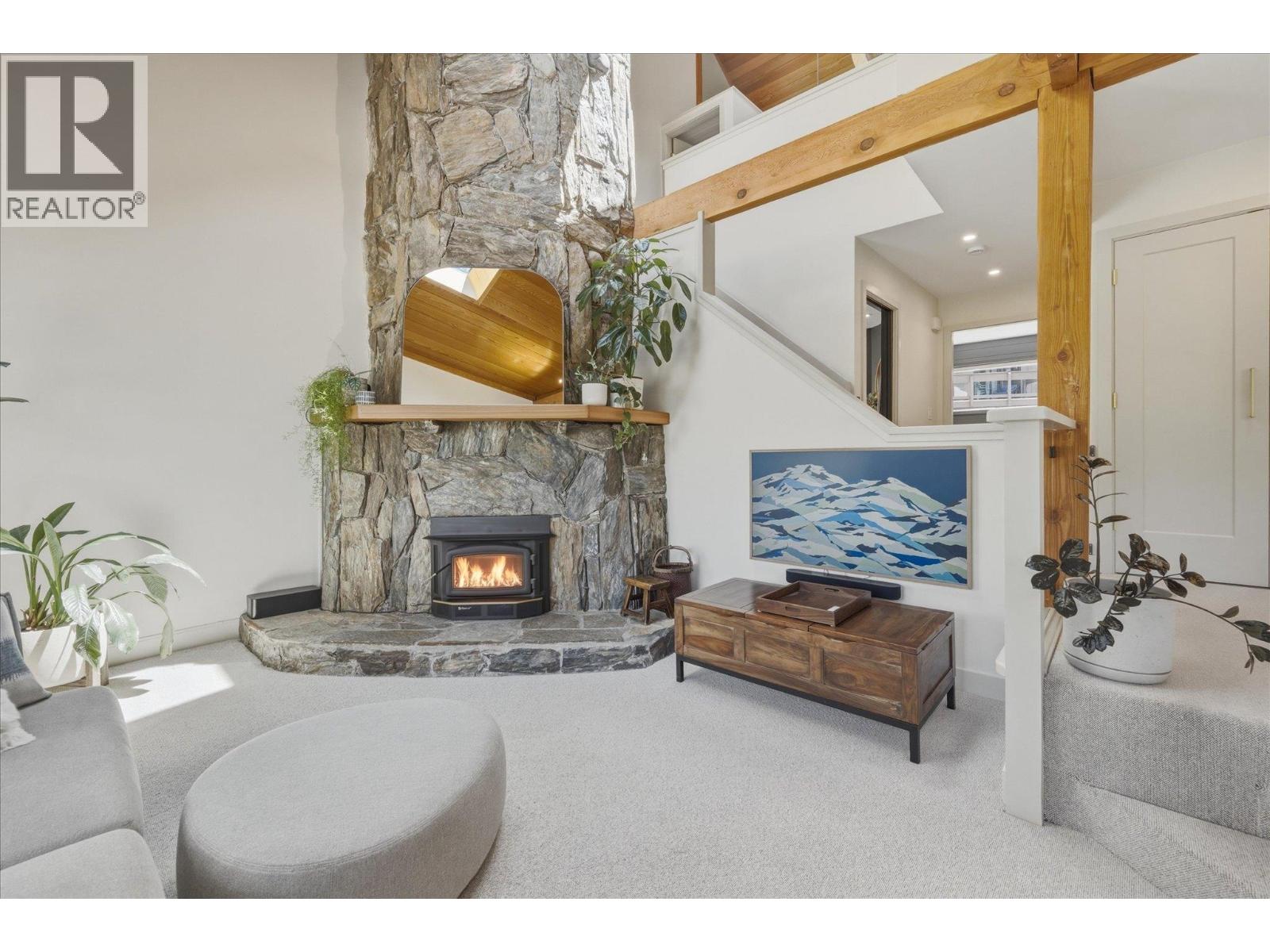 205 6117 EAGLE DRIVE, Whistler