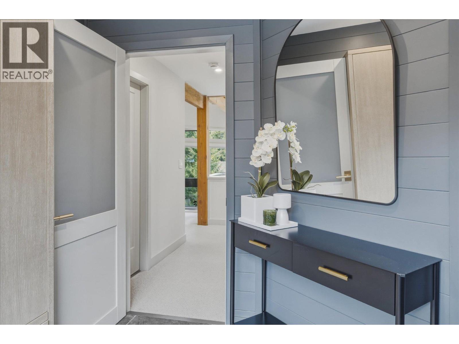 205 6117 EAGLE DRIVE, Whistler