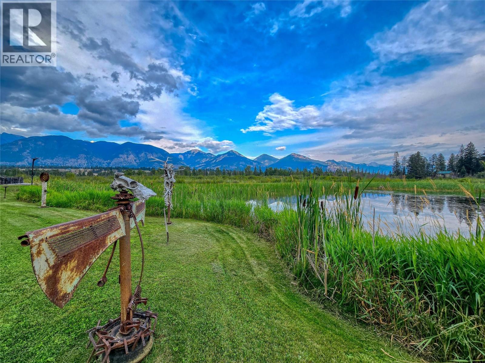 9498 Westside Road, Invermere