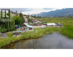 9498 Westside Road, Invermere, BC V0A1K5 Photo 14