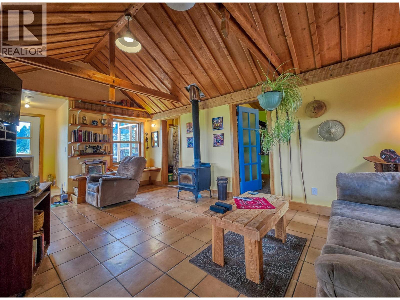 9498 Westside Road, Invermere