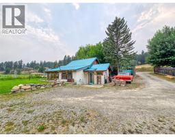 9498 Westside Road, Invermere, BC V0A1K5 Photo 24