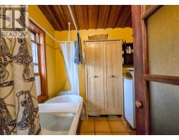 9498 Westside Road, Invermere, BC V0A1K5 Photo 37