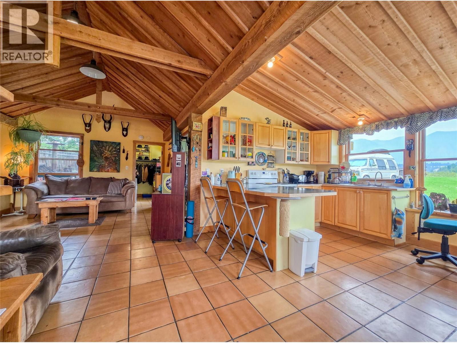 9498 Westside Road, Invermere