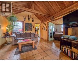9498 Westside Road, Invermere, BC V0A1K5 Photo 46