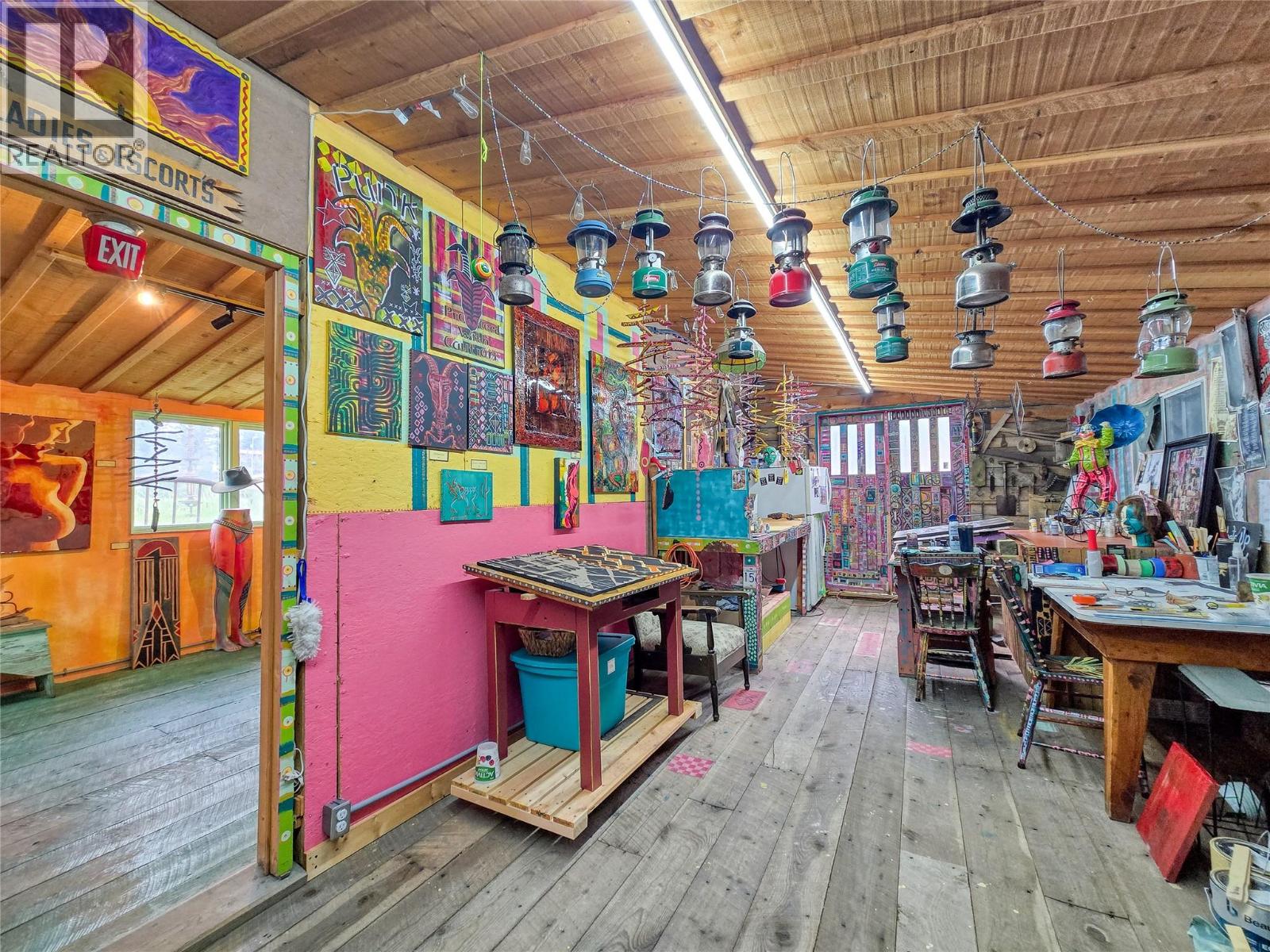 9498 Westside Road - 81