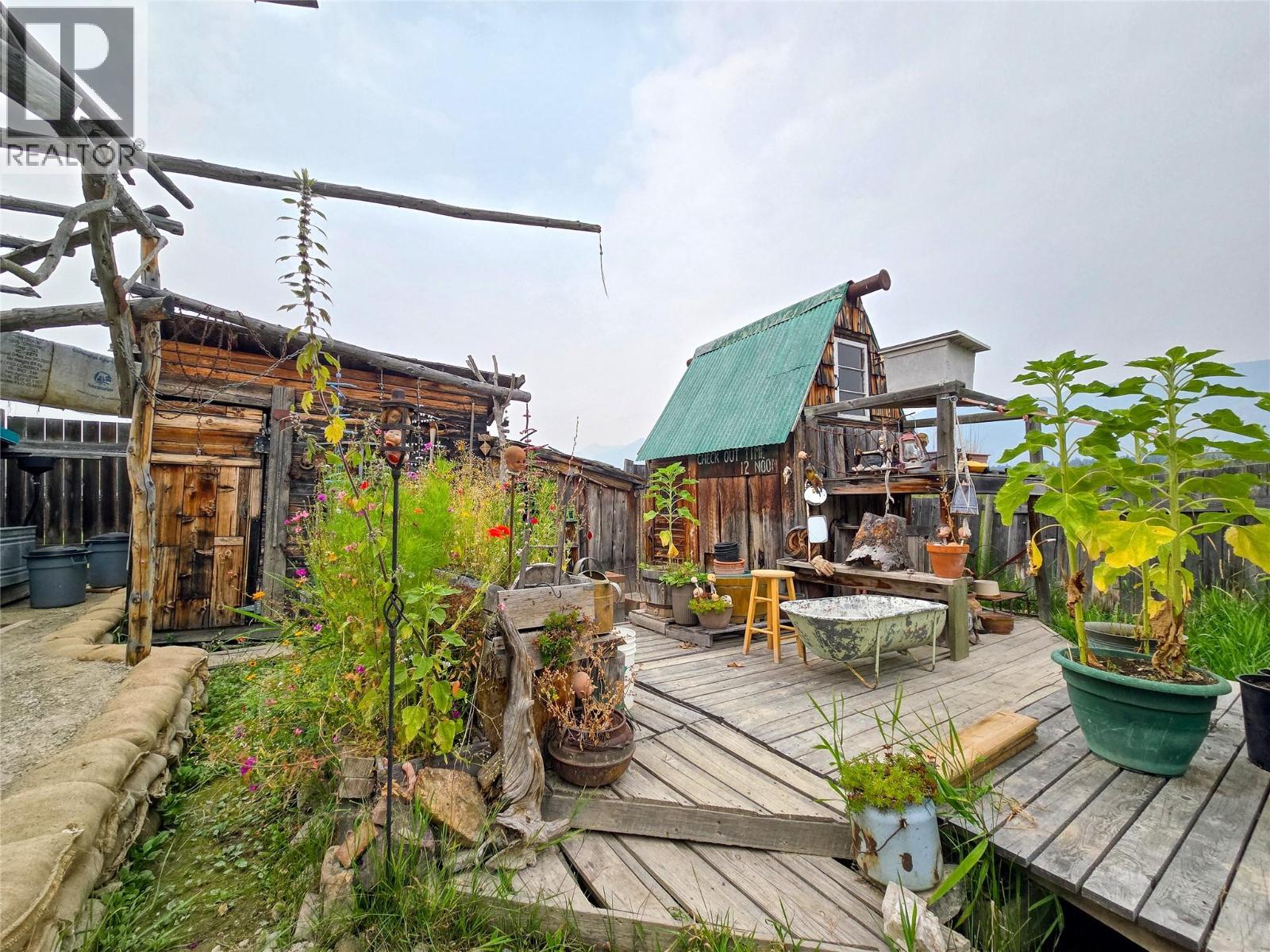 9498 Westside Road, Invermere