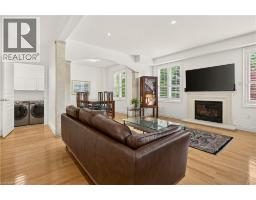 215 Burloak Drive, Oakville, ON L6L6T6 Photo 17