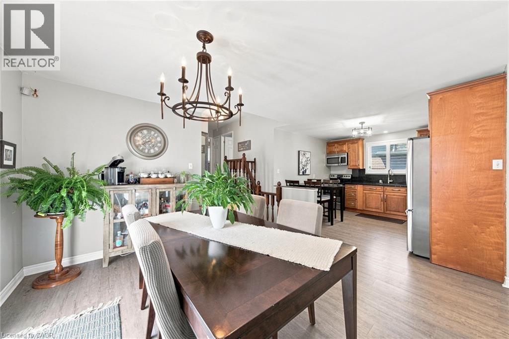 143 INDEPENDENCE Drive - 11