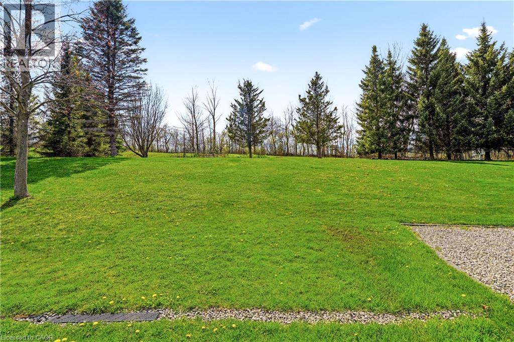 26 WENEIL Drive - Image 35