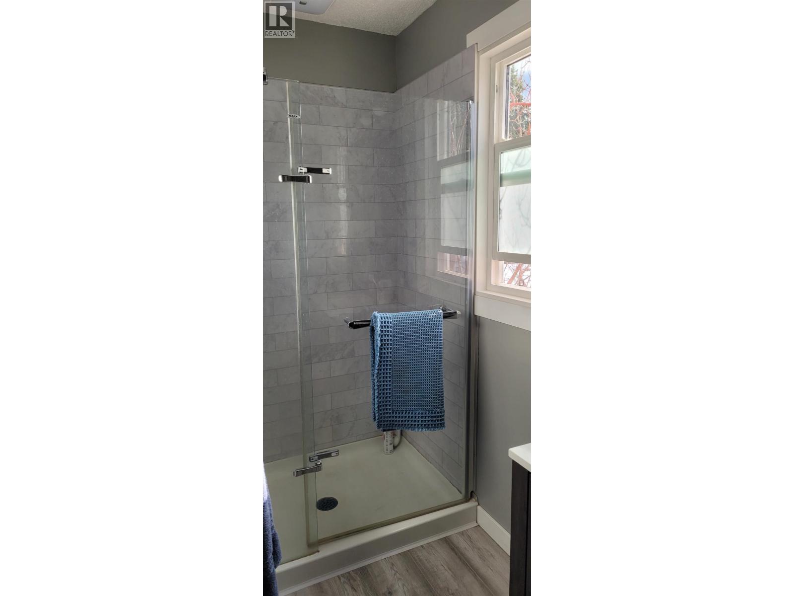 Photo 18 of 36 — 21040 WRIGHT CREEK ROAD · Prince George, BC