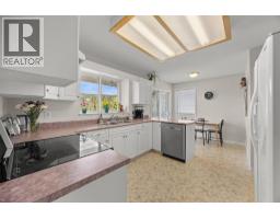 Kitchen - 4450 Postill Drive Unit# 14, Kelowna, BC V1X7Y9 Photo 12