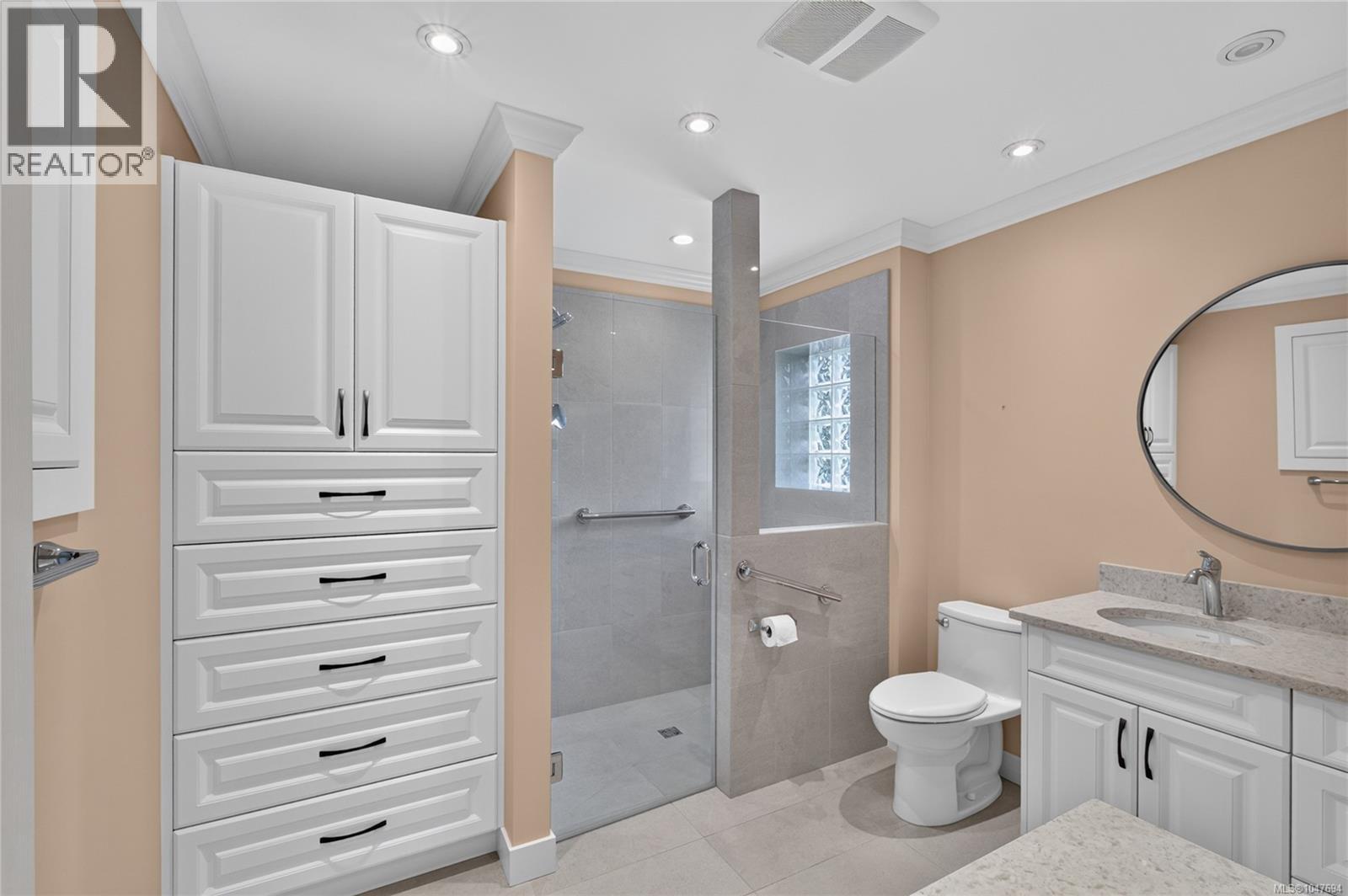 #1 885 Berwick Rd S - Image 29