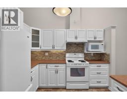 1 885 Berwick Rd S, Qualicum Beach, BC V9K1N7 Photo 13