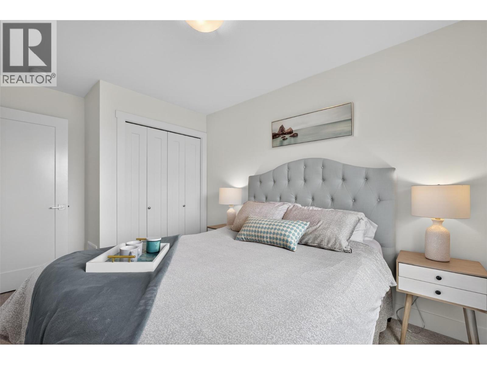 #28 720 Valley Road - 30