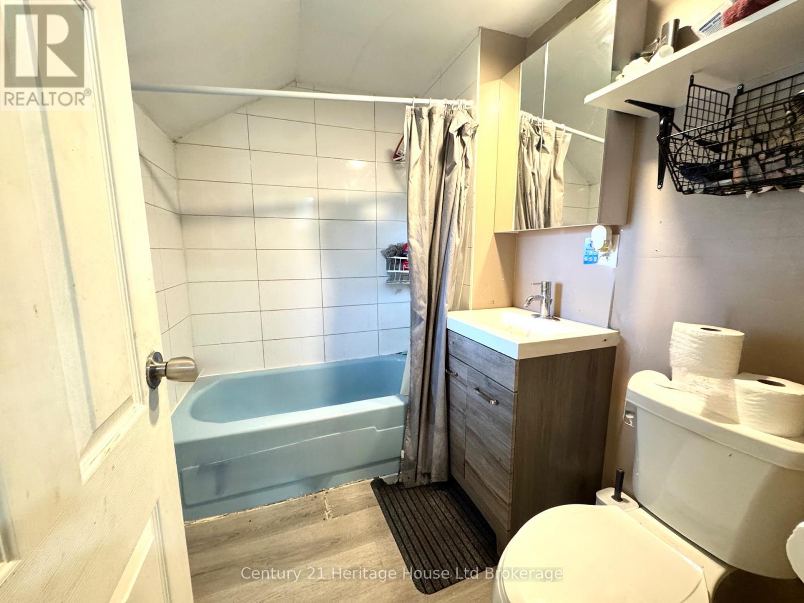 159 JOHN STREET - 13