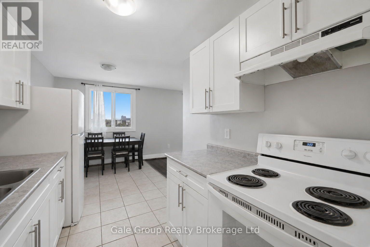 #814 750 KIPPS LANE - 14