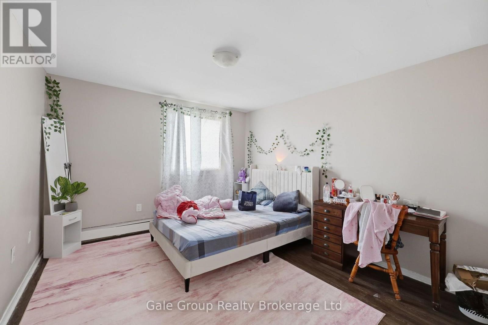 #814 750 KIPPS LANE - Image 21