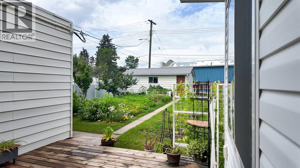 Listing photo – 2124 20 Street, Delburne