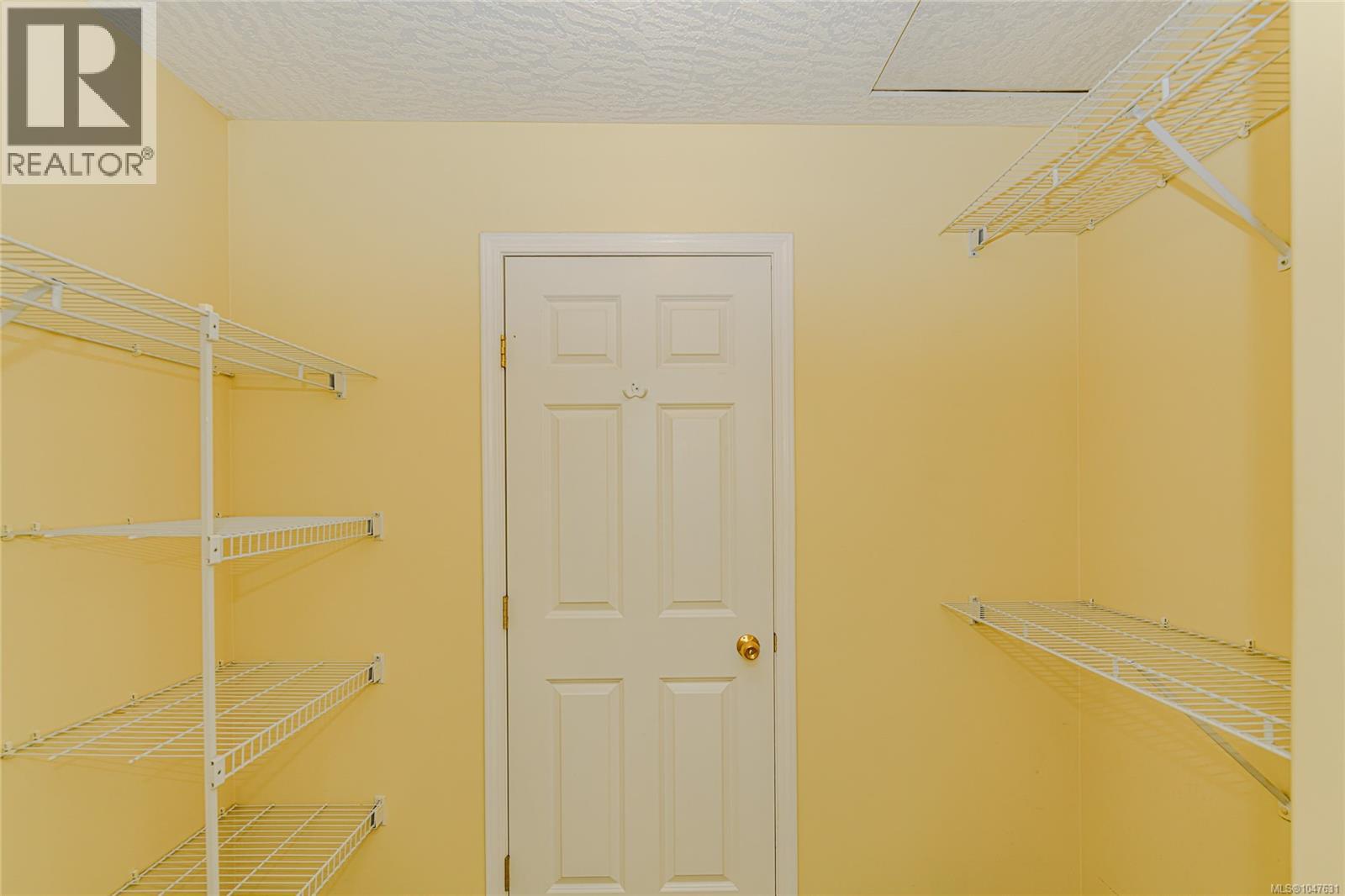 2680 Millpond Terr - Image 23