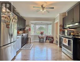 Kitchen - 19 Centre Street, Bluewater, ON N0M2T0 Photo 9