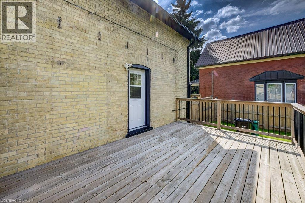 185 STRANGE Street - Image 35