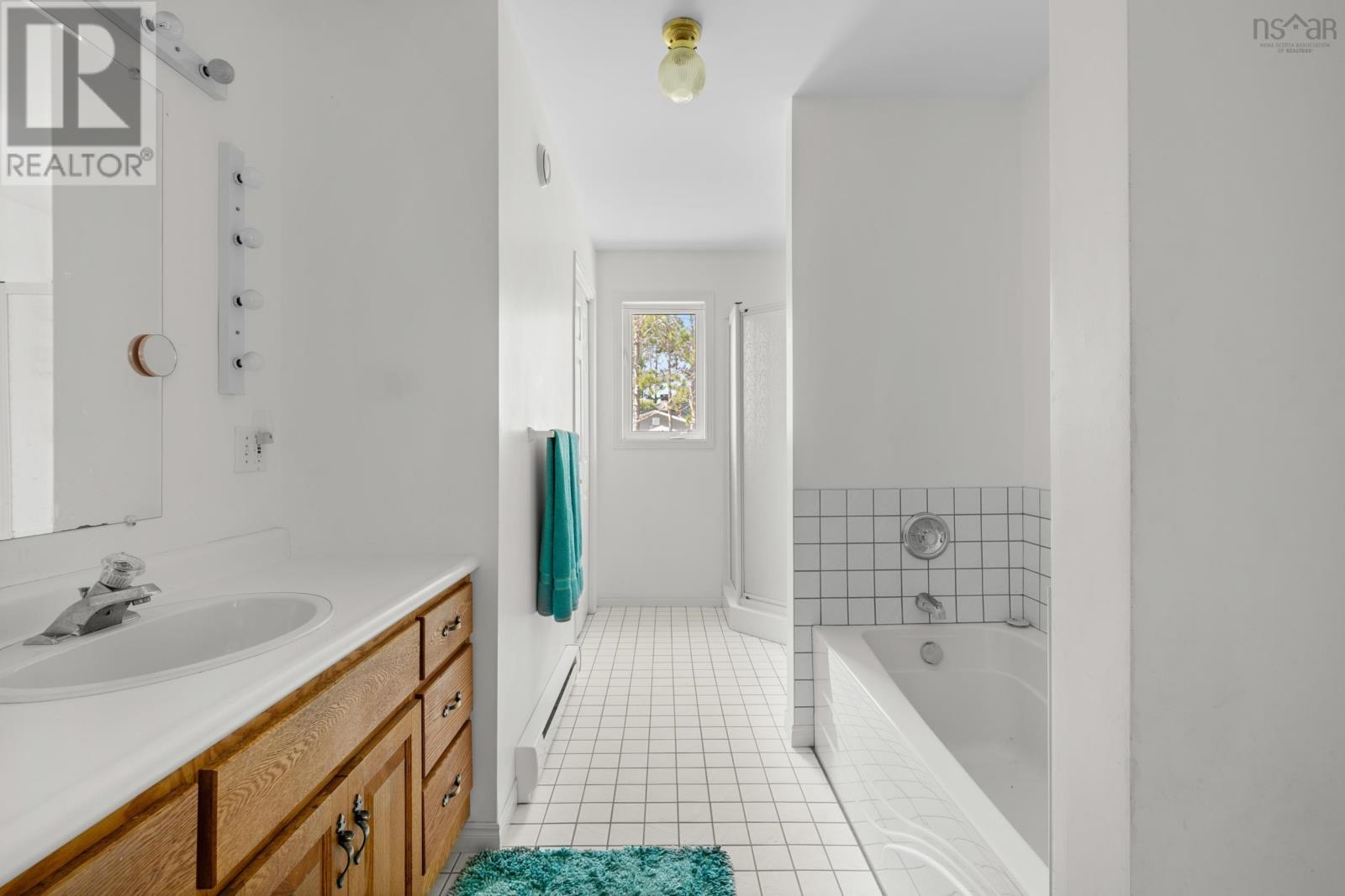 Property 20 of 42 of 37 Orchard Heights