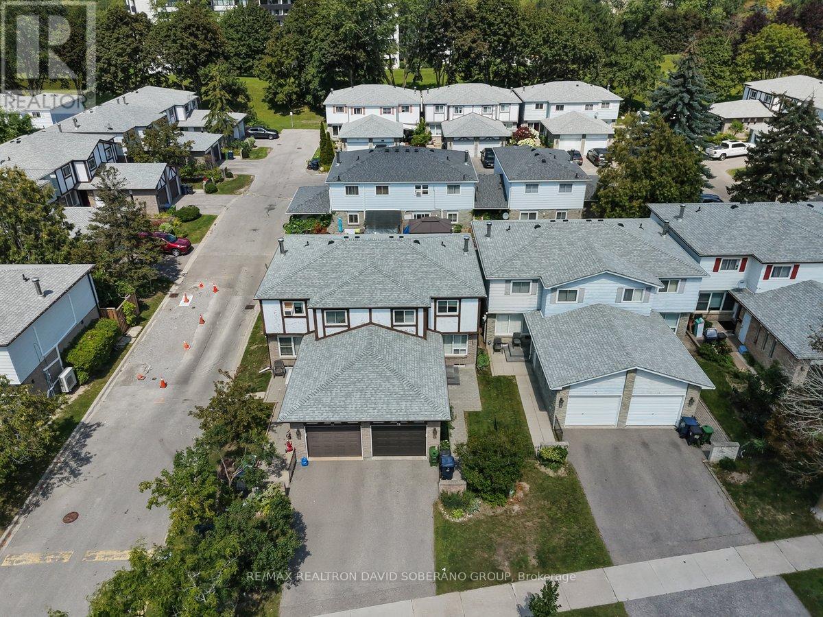 52 ANTIBES DRIVE - 49
